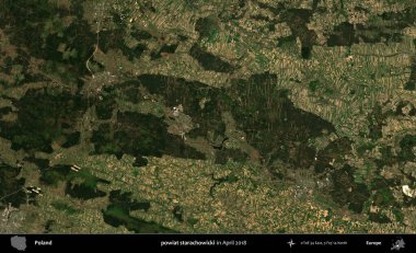 powiat starachowicki. Nisan 2018 'de çekilen Kopernik Sentinel karolarından oluşan bir uydu görüntüsü üzerine Polonya' nın idari bölgesi