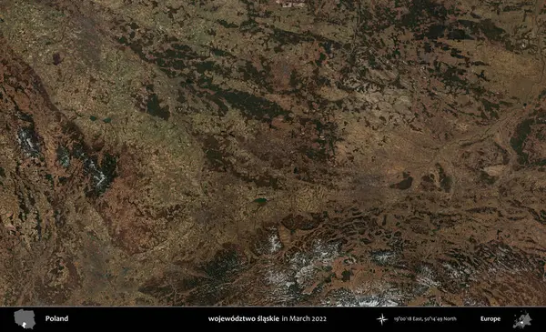wojewodz2 slaskie. Copernicus Sentinel 'in Mart 2022' de çekilmiş uydu görüntüsü üzerine Polonya 'nın idari bölgesi.