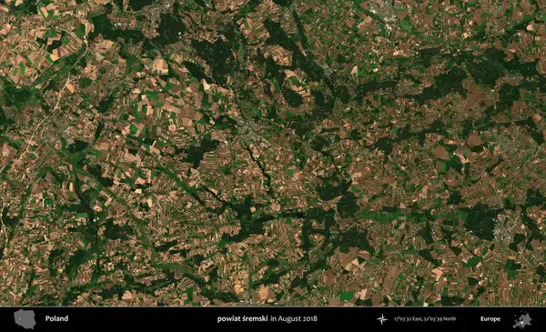 powiat sremski. Copernicus Sentinel 'in Ağustos 2018' de çekilmiş uydu görüntüsü üzerine Polonya 'nın idari bölgesi