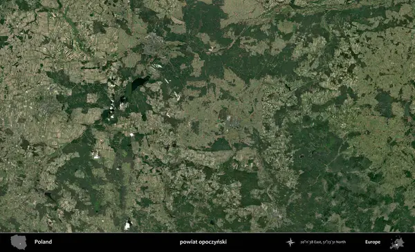 Opoczynski İlçesi. Polonya 'nın idari bölgesinde B uydusu görüntüleri