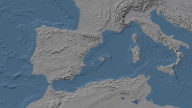 Patterson silindirik projeksiyonunda dünyanın mavi ve gri renkli yükseklik haritasının arka planında Balearic Sea bölgesi