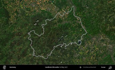 Landkreis Ahrweiler. Almanya 'nın idari bölgesinde Mayıs 2017' de çekilen Kopernik Nöbetçi karolarından oluşan bir uydu görüntüsü sıralandı.
