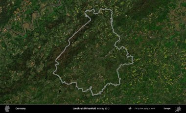 Landkreis Birkenfeld. Almanya 'nın idari bölgesinde Mayıs 2017' de çekilen Kopernik Nöbetçi karolarından oluşan bir uydu görüntüsü sıralandı.