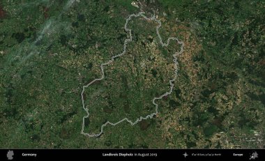 Landkreis Diepholz. Almanya 'nın idari bölgesinde Ağustos 2019' da çekilen Kopernik Nöbetçi karolarından oluşan bir uydu görüntüsü sıralandı.