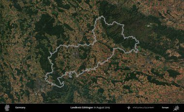 Landkreis Gottingen. Almanya 'nın idari bölgesinde Ağustos 2019' da çekilen Kopernik Nöbetçi karolarından oluşan bir uydu görüntüsü sıralandı.