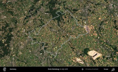 Kreis Heinsberg. Almanya 'nın idari bölgesinde Temmuz 2018' de çekilen Kopernik Nöbetçi karolarından oluşan bir uydu görüntüsü sıralandı.
