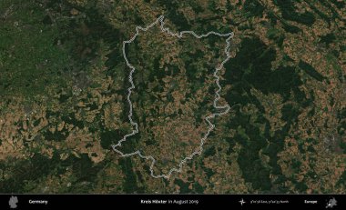 Kreis Hoxter. Almanya 'nın idari bölgesinde Ağustos 2019' da çekilen Kopernik Nöbetçi karolarından oluşan bir uydu görüntüsü sıralandı.