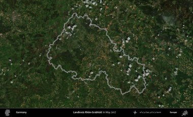 Landkreis Rhon-Grabfeld. Almanya 'nın idari bölgesinde Mayıs 2017' de çekilen Kopernik Nöbetçi karolarından oluşan bir uydu görüntüsü sıralandı.
