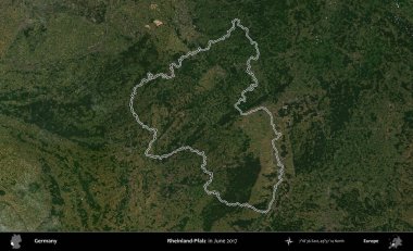 Rheinland-Pfalz. Almanya 'nın idari bölgesi, Haziran 2017' de çekilen Kopernik Nöbetçi karolarından oluşan bir uydu görüntüsünde özetlenmiştir.