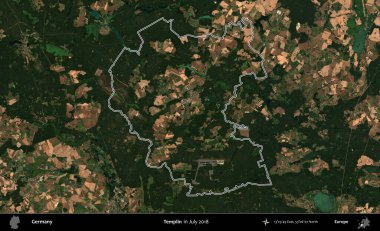 Templin. Almanya 'nın idari bölgesinde Temmuz 2018' de çekilen Kopernik Nöbetçi karolarından oluşan bir uydu görüntüsü sıralandı.