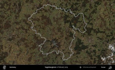 Vogelsbergkreis. Almanya 'nın idari bölgesi, Şubat 2019' da çekilen Kopernik Nöbetçi karolarından oluşan bir uydu görüntüsünde özetlenmiştir.