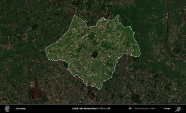 Landkreis Ahrweiler. Mayıs 2017 'de çekilen Kopernik Nöbetçi karolarından oluşan koyu renkli bir uydu görüntüsü Almanya' nın idari alanının altını çizdi ve özetledi.