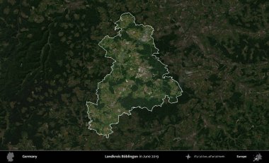 Landkreis Ahrweiler. Mayıs 2017 'de çekilen Kopernik Nöbetçi karolarından oluşan koyu renkli bir uydu görüntüsü Almanya' nın idari alanının altını çizdi ve özetledi.