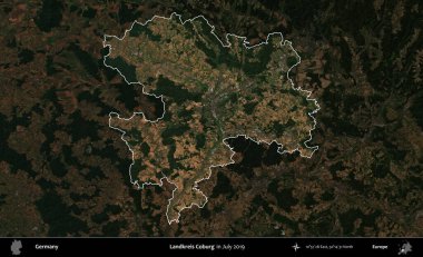 Landkreis Ahrweiler. Mayıs 2017 'de çekilen Kopernik Nöbetçi karolarından oluşan koyu renkli bir uydu görüntüsü Almanya' nın idari alanının altını çizdi ve özetledi.