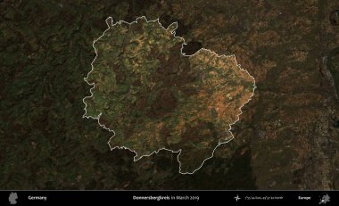 Landkreis Ahrweiler. Mayıs 2017 'de çekilen Kopernik Nöbetçi karolarından oluşan koyu renkli bir uydu görüntüsü Almanya' nın idari alanının altını çizdi ve özetledi.