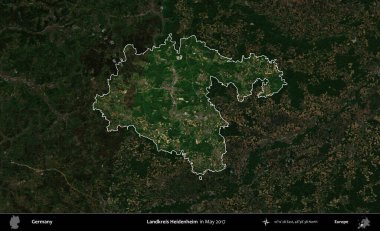 Landkreis Heidenheim. Mayıs 2017 'de çekilen Kopernik Nöbetçi karolarından oluşan koyu renkli bir uydu görüntüsü Almanya' nın idari alanının altını çizdi ve özetledi.