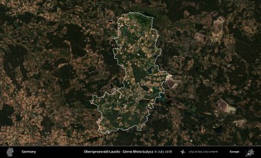 Oberspreewald-Lausitz - Gorne Bota-uzyca. Temmuz 2018 'de çekilen Kopernik Nöbetçi karolarından oluşan koyu renkli bir uydu görüntüsü, Almanya' nın idari alanının altını çizdi ve özetledi.