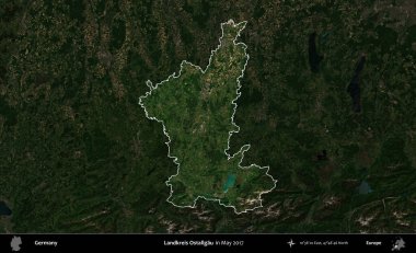 Landkreis Ostallgau. Mayıs 2017 'de çekilen Kopernik Nöbetçi karolarından oluşan koyu renkli bir uydu görüntüsü Almanya' nın idari alanının altını çizdi ve özetledi.