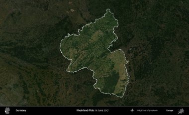 Rheinland-Pfalz. Haziran 2017 'de çekilen Kopernik Nöbetçi karolarından oluşan koyu renkli bir uydu görüntüsü, Almanya' nın idari alanının altını çizdi ve özetledi.