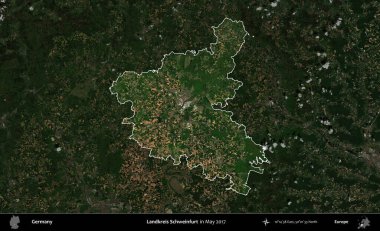 Landkreis Schweinfurt. Mayıs 2017 'de çekilen Kopernik Nöbetçi karolarından oluşan koyu renkli bir uydu görüntüsü Almanya' nın idari alanının altını çizdi ve özetledi.