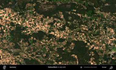 Dahme/Mark. Temmuz 2018 'de çekilen Kopernik Sentinel karolarından oluşan bir uydu görüntüsü üzerine Almanya' nın idari bölgesi