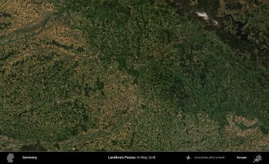 Landkreis Passau. Mayıs 2018 'de çekilen Kopernik Sentinel karolarından oluşan bir uydu görüntüsü üzerine Almanya' nın idari bölgesi