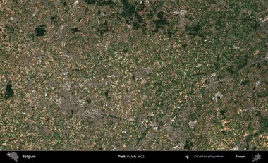 Bağlı. Copernicus Sentinel 'in Temmuz 2022' de çekilmiş uydu görüntüsü üzerine Belçika 'nın idari bölgesi.