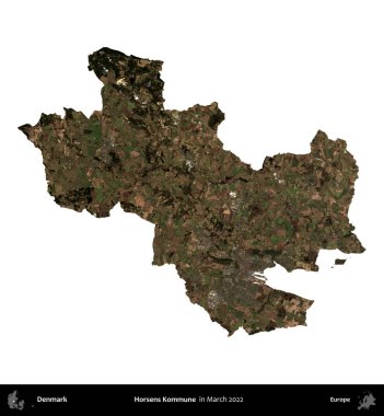 Horsens Kommune. Danimarka 'nın idari bölgesi, Mart 2022' de çekilen Kopernik Nöbetçi karolarından oluşan bir uydu görüntüsü ile beyaza izole edildi.