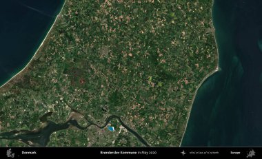 Bronderslev Kommune. Danimarka 'nın idari bölgesi, Mayıs 2020' de çekilen Kopernik Nöbetçi Fayanslarından oluşan bir uydu görüntüsü üzerine kurulmuştur.