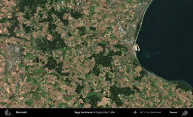 Koge Kommune. Danimarka 'nın idari bölgesi, Eylül 2020' de çekilen Kopernik Nöbetçi karolarından oluşan bir uydu görüntüsü üzerine kurulmuştur.