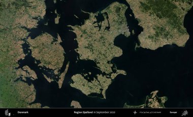 Sjelland Bölgesi. Danimarka 'nın idari bölgesi, Eylül 2020' de çekilen Kopernik Nöbetçi karolarından oluşan bir uydu görüntüsü üzerine kurulmuştur.