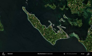 Aro Kommune. Danimarka 'nın idari bölgesi, Haziran 2022' de çekilen Kopernik Nöbetçi Fayanslarından oluşan bir uydu görüntüsü ile özetlenmiştir.