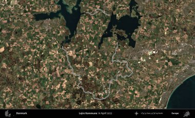 Lejre Kommune. Danimarka 'nın idari bölgesi Nisan 2022' de çekilen Kopernik Nöbetçi Karolarından oluşan bir uydu görüntüsüyle özetlenmiştir.