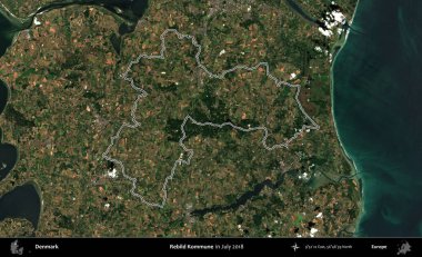 Rebild Kommune. Danimarka 'nın idari bölgesi, Temmuz 2018' de çekilen Kopernik Nöbetçi Fayanslarından oluşan bir uydu görüntüsü ile özetlenmiştir.