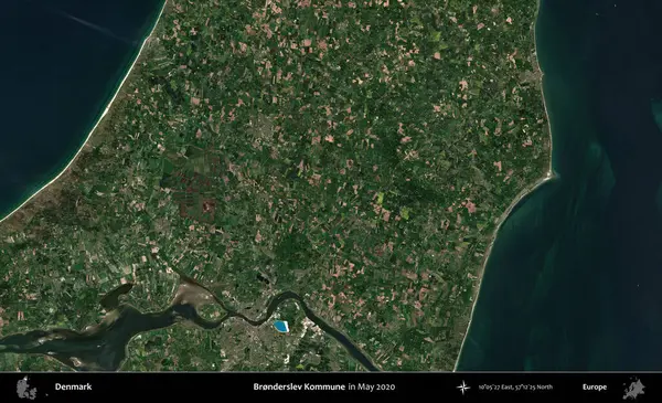 Bronderslev Kommune. Danimarka 'nın idari bölgesi, Mayıs 2020' de çekilen Kopernik Nöbetçi Fayanslarından oluşan bir uydu görüntüsü üzerine kurulmuştur.