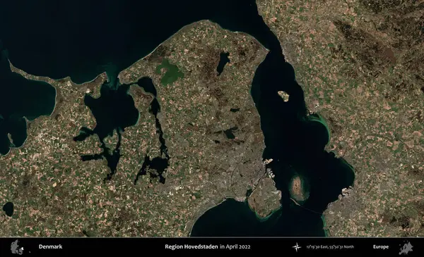 Bölge Hovedstaden. Danimarka 'nın idari alanı Nisan 2022' de çekilen Kopernik Sentinel karolarından oluşan bir uydu görüntüsü üzerine kurulmuştur.
