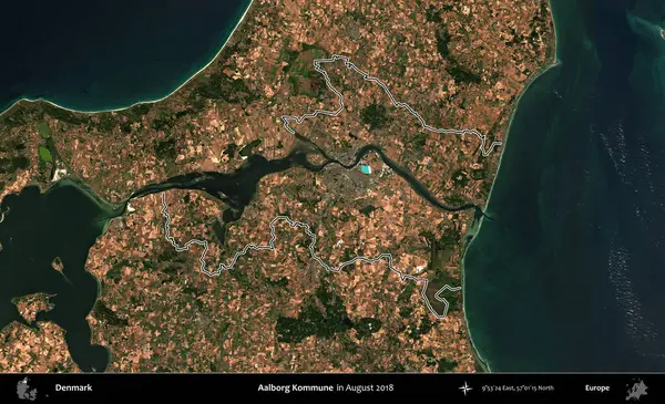 Aalborg Kommune. Danimarka 'nın idari bölgesi, Ağustos 2018' de çekilen Kopernik Nöbetçi karolarından oluşan bir uydu görüntüsünde özetlenmiştir.