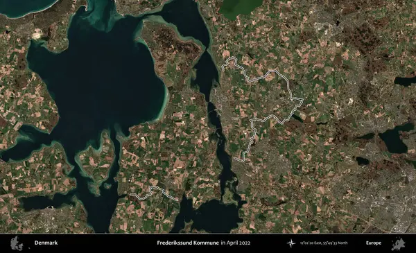 Frederikssund Kommune. Danimarka 'nın idari bölgesi Nisan 2022' de çekilen Kopernik Nöbetçi Karolarından oluşan bir uydu görüntüsüyle özetlenmiştir.