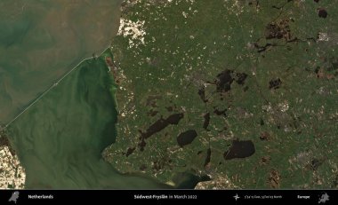 Sudwest-Fryslan. Mart 2022 'de çekilen Kopernik Nöbetçi karolarından oluşan bir uydu görüntüsü üzerinde Hollanda' nın idari alanı