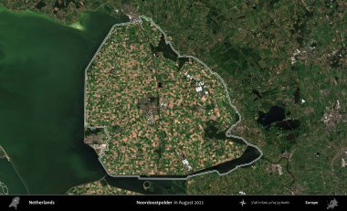 Noordoostpolder. Hollanda 'nın idari alanı Ağustos 2022' de çekilen Kopernik Nöbetçi karolarından oluşan bir uydu görüntüsüyle özetlenmiştir.