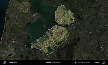 Flevoland. Hollanda 'nın idari alanı, Ağustos 2022' de çekilen Kopernik Sentinel karolarından oluşan koyu renkli bir uydu görüntüsü üzerine vurgulandı ve özetlendi.