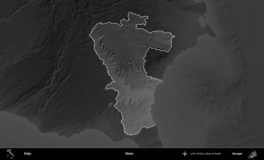 Hayır. İtalya 'nın idari alanı kararmış bir gri tonlama yükseklik haritasına vurgulandı ve özetlendi