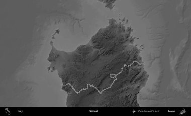 Sassari. İtalya 'nın idari bölgesi gri ölçekli bir yükselme haritasında özetlendi