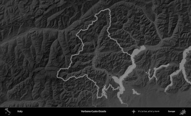 Verbano-Cusio-Ossola. İtalya 'nın idari bölgesi gri ölçekli bir yükselme haritasında özetlendi