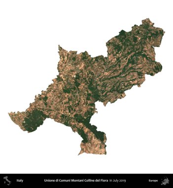 Unione di Comuni Montani Colline del Fiora. İtalya 'nın idari bölgesi, Temmuz 2019' da çekilen Kopernik Nöbetçi karolarından oluşan bir uydu görüntüsüyle beyaza izole edildi.
