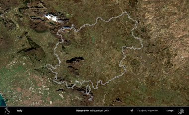 Benevento. İtalya 'nın idari bölgesi, Aralık 2017' de çekilen Kopernik Nöbetçi karolarından oluşan bir uydu görüntüsüyle özetlenmiştir.