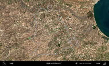 Sis. İtalya 'nın idari bölgesi, Ekim 2017' de çekilen Kopernik Nöbetçi karolarından oluşan bir uydu görüntüsüyle özetlenmiştir.