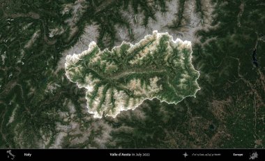 Valle d'Aosta. İtalya 'nın idari alanı, Temmuz 2022' de çekilen Kopernik Sentinel karolarından oluşan koyu renkli bir uydu görüntüsü üzerine vurgulandı ve özetlendi.