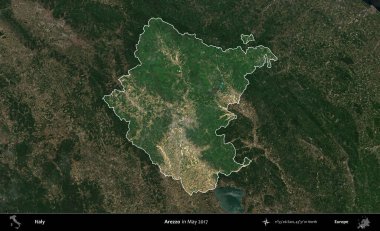 Arezzo. İtalya 'nın idari alanı, Mayıs 2017' de çekilen Kopernik Sentinel karolarından oluşan koyu renkli bir uydu görüntüsü üzerinde vurgulandı ve özetlendi.