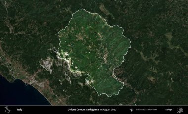 Unione Comuni Garfagnana. İtalya 'nın idari alanı, Ağustos 2020' de çekilen Kopernik Sentinel karolarından oluşan koyu renkli bir uydu görüntüsü üzerine vurgulandı ve özetlendi.